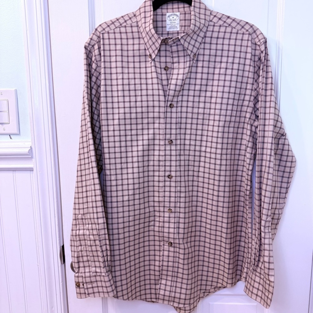 Brooks Brothers Cream and Brown Casual Button Down Shirt